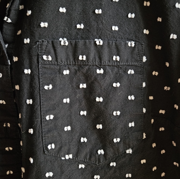 Banana Republic Dobby Untucked Classic Shirt in Women's M - Picture 13 of 13